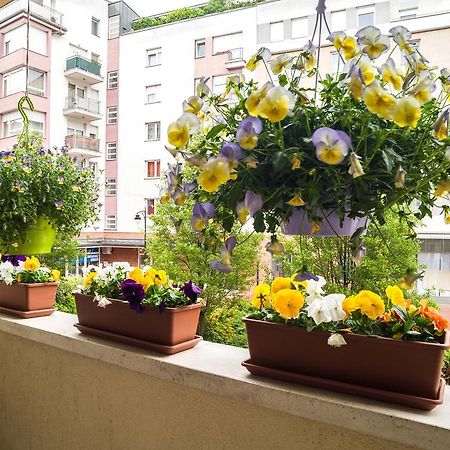 Lovely Corvin Apartment Budapest Extérieur photo
