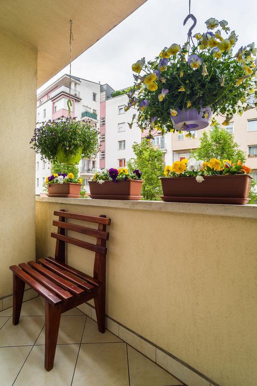Lovely Corvin Apartment Budapest Extérieur photo