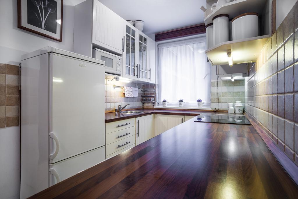 Lovely Corvin Apartment Budapest Extérieur photo