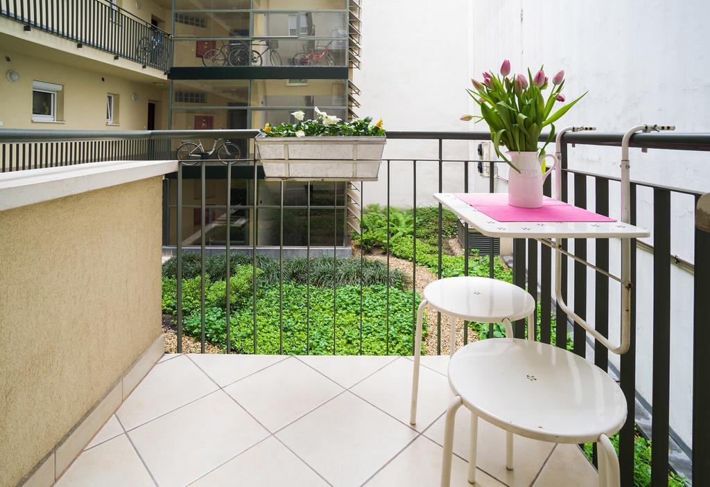 Lovely Corvin Apartment Budapest Extérieur photo